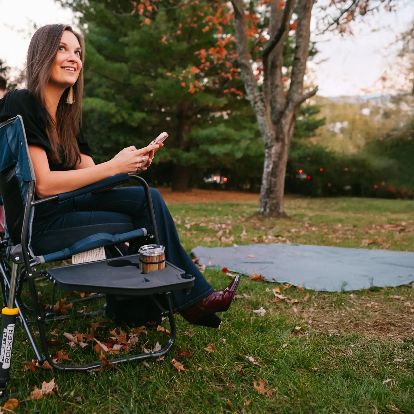 Freestyle Rocker™ with Side Table - Meal Ready