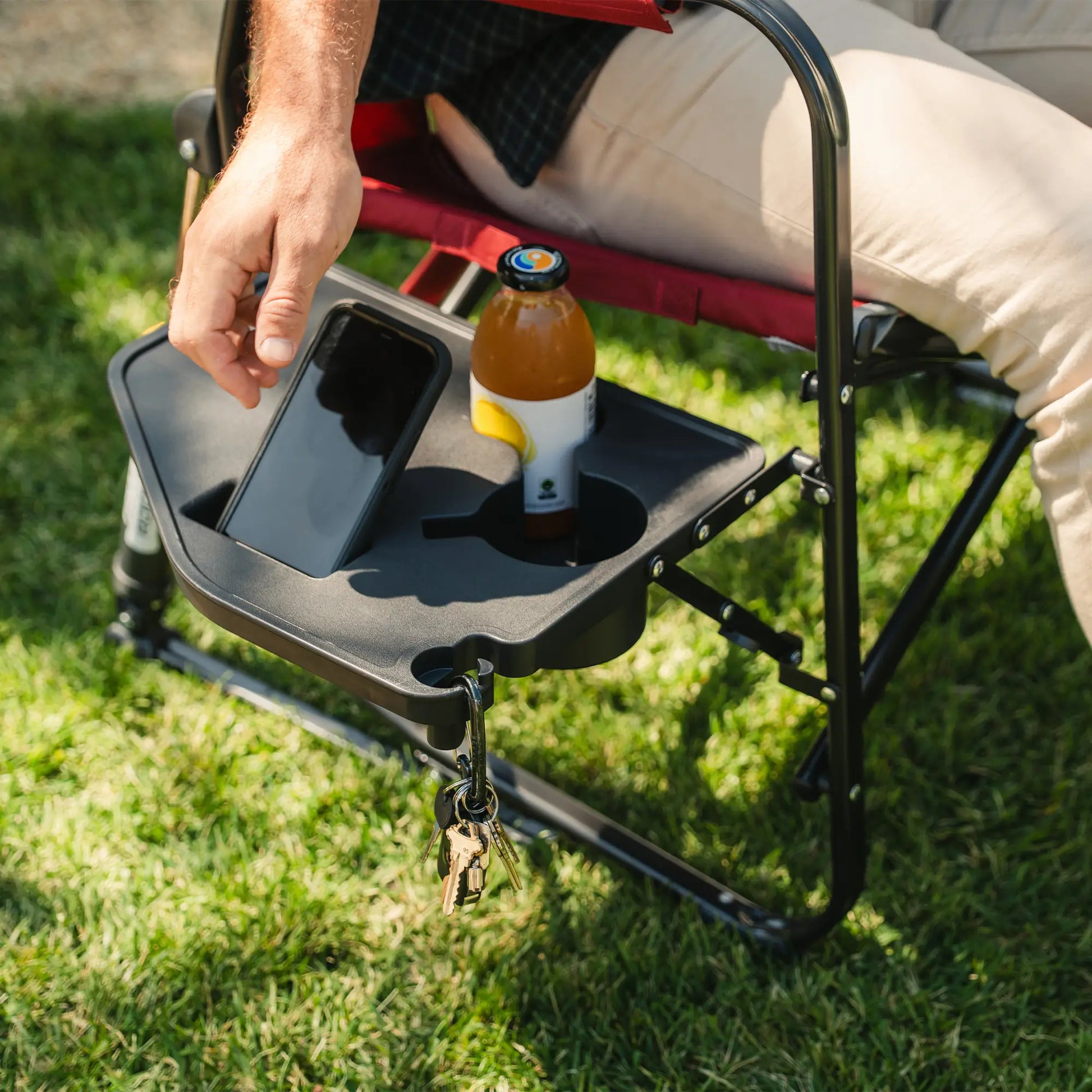 Freestyle Rocker XL™ with Side Table - Weekend Cook Choice