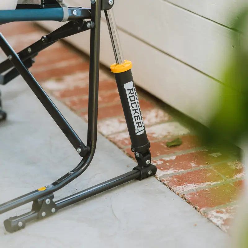 Freestyle Rocker™ with Side Table - Meal Ready