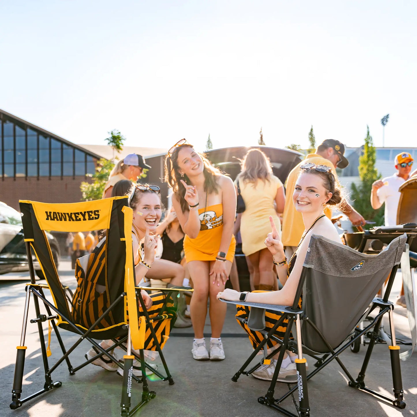 College Comfort Pro Rocker™ - Iowa Hawkeyes - Fan Comfort